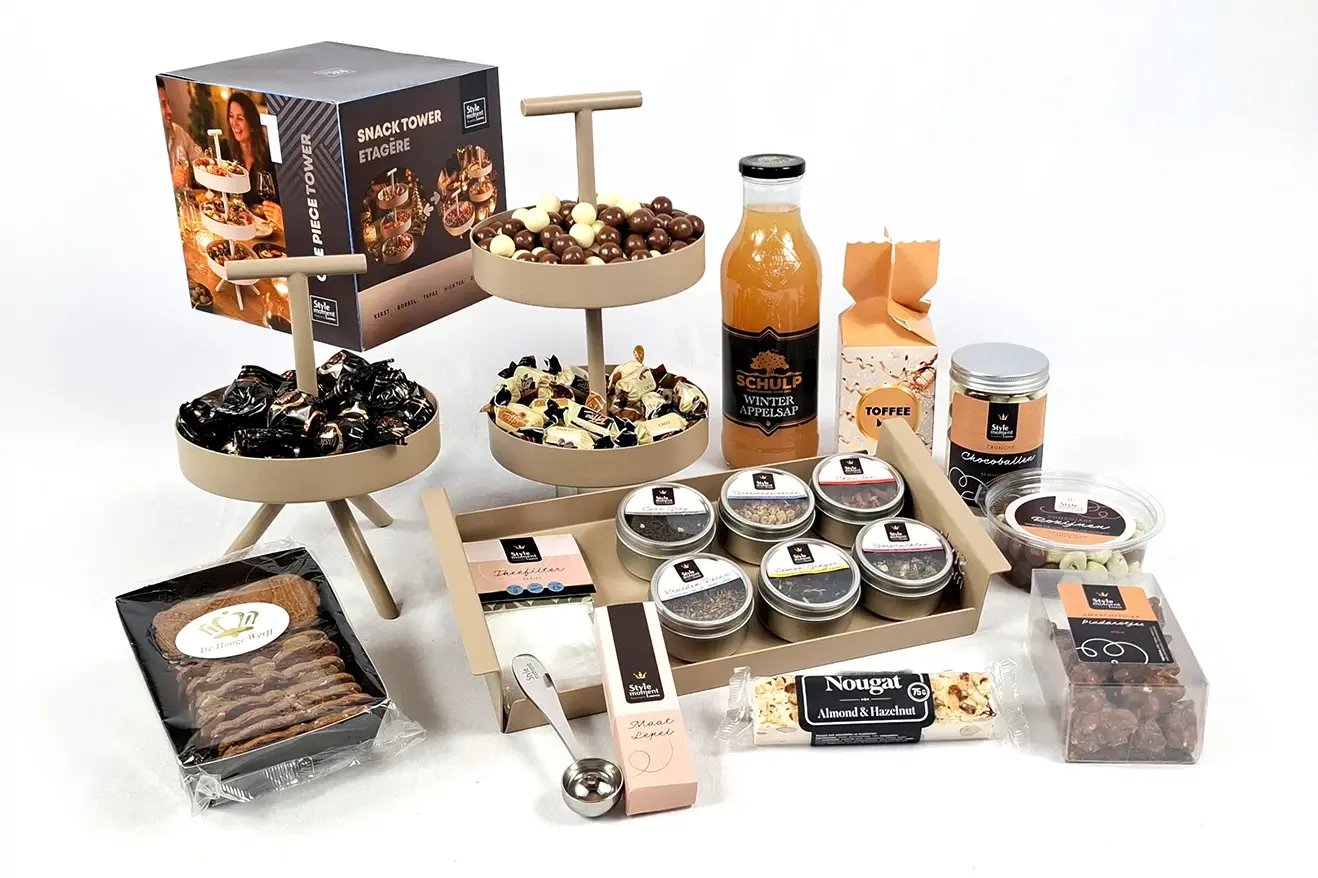 12 Lovely Teatime LOOREN Gifts